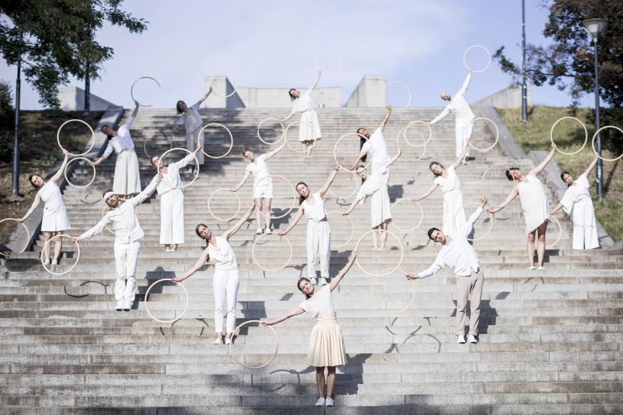 STILL LIFE IN THE CITY / PRAGUE